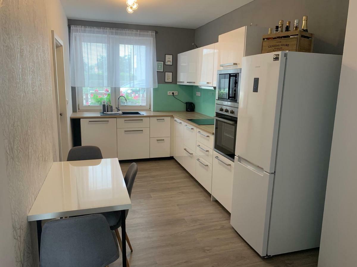 Tolarova Apartman Pardubice Dış mekan fotoğraf